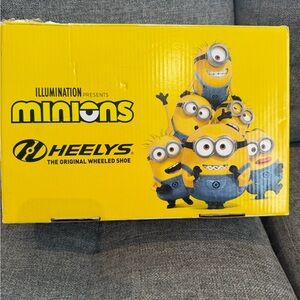 Heelys Minions Yellow Shoe Box
